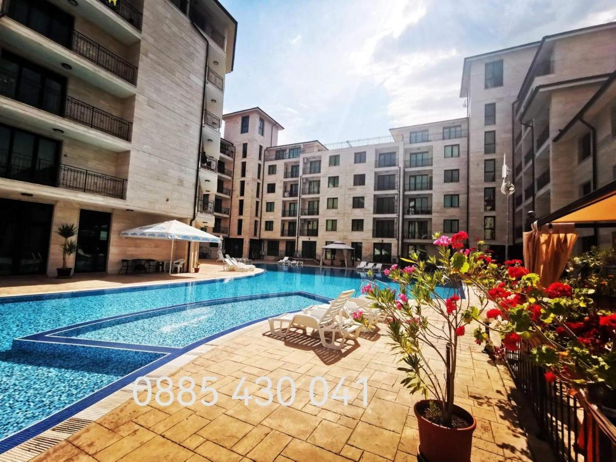 Pool Apartment Amadeus Lux ซันนีบีช ภายนอก รูปภาพ